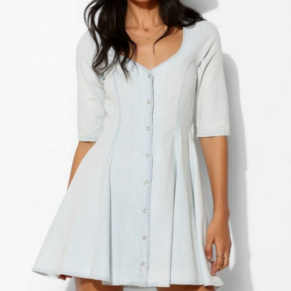 NWT For Love and Lemons Austin Chambray Dress in XS - Picture 4 of 11